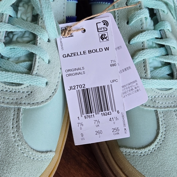 Adidas Originals Women's Gazelle Bold Platform Shoes Clear Mint Blue Stripe 9 - Picture 3 of 11